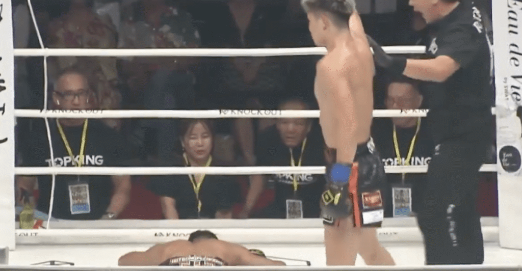 Video: Muay Thai legend Sitthichai launched into the air after vicious uppercut Video: Muay Thai legend Sitthichai launched into the air after vicious uppercut