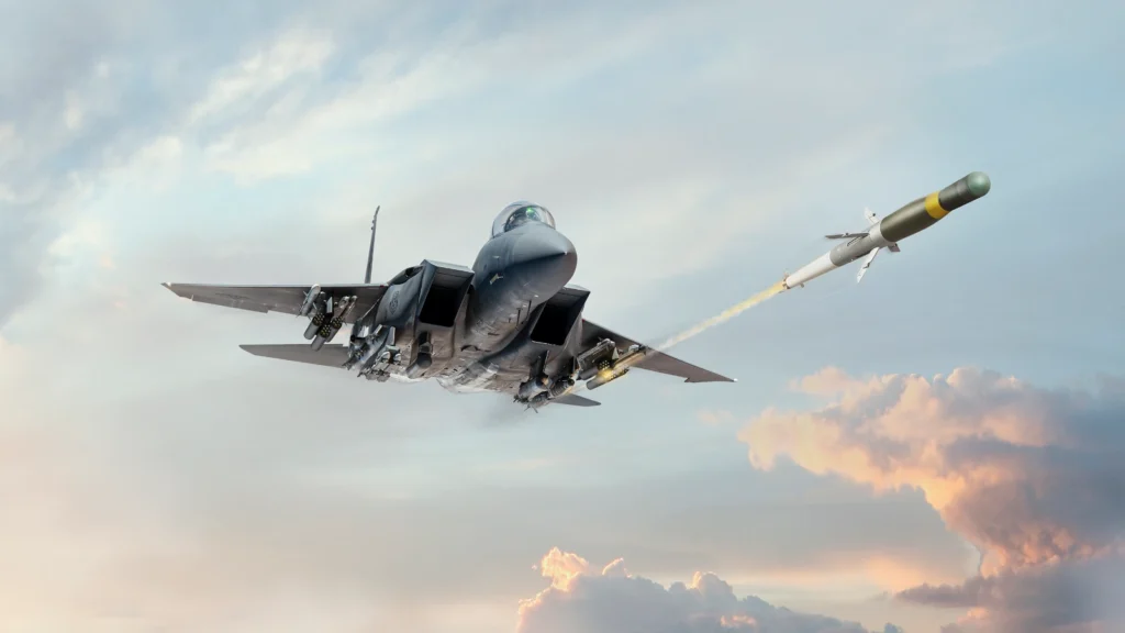 BAE Systems, US Department of War sign long term agreement to increase APKWS production .(Photo BAE)