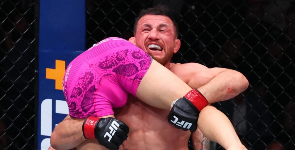 Cameraman tries to film UFC 333 open workouts, gets dropped by takedown-obsessed Merab (Video)