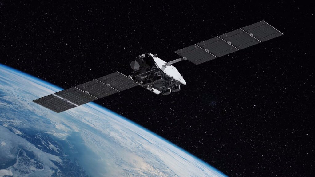 Canada Expands Arctic SATCOM – Armada International Armada International source for Defence Technology Analysis