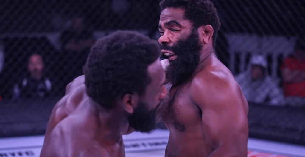 Dilano Taylor scores brutal knockout at Fury FC 125