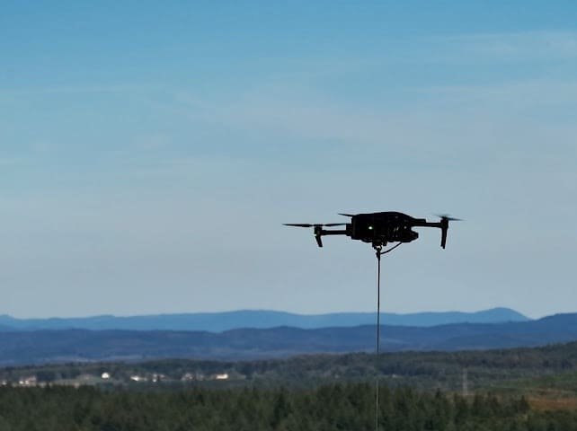 Elistair Unveils its New Tethered Solution for the Parrot ANAFI UKR Elistair Unveils its New Tethered Solution for the Parrot ANAFI UKR