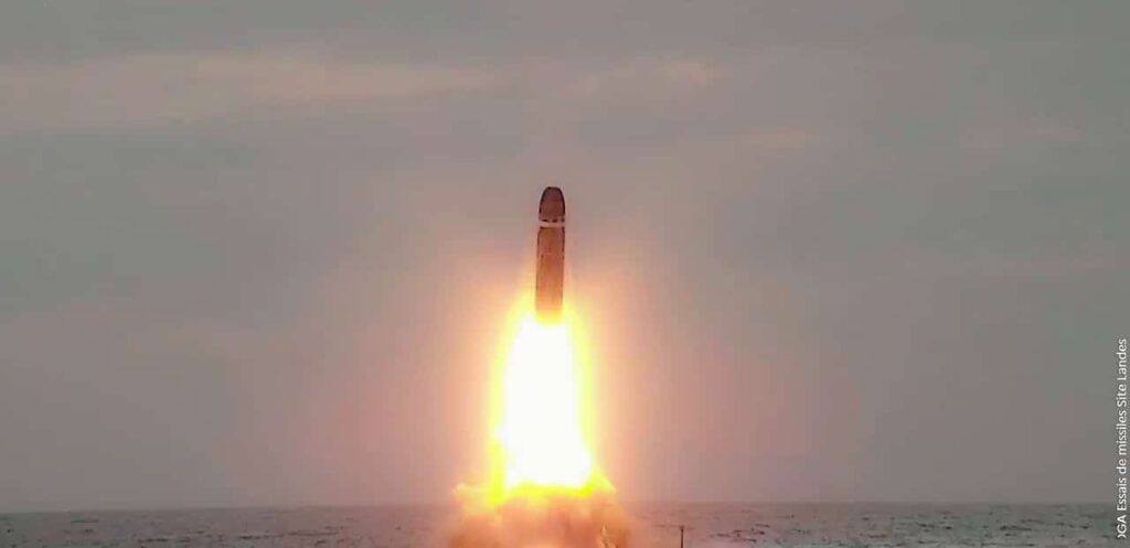 French Navy Conducts Acceptance Firing of M51.3 missile From Le Vigilant SSBN French Navy Conducts Acceptance Firing of M51.3 missile From Le Vigilant SSBN