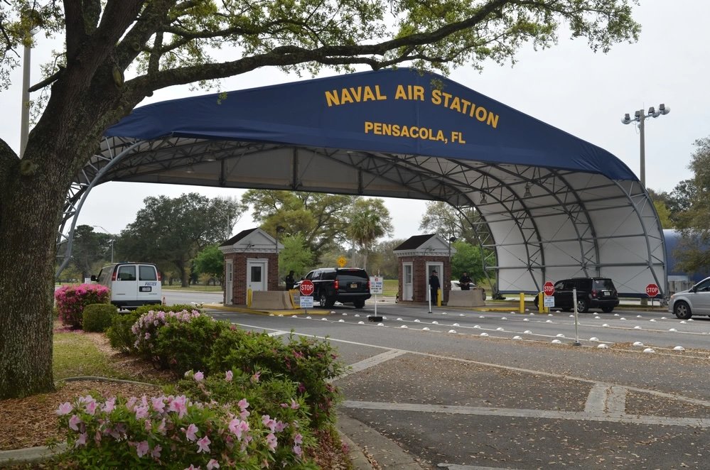 Navy identifies NAS Pensacola sailors killed in car crash 3 NAS Pensacola sailors die in car crash
