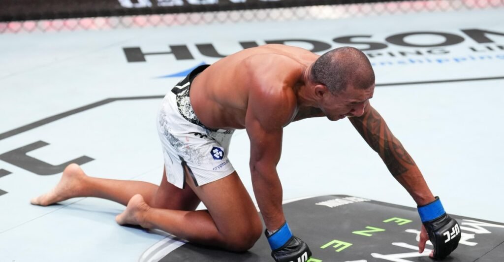 Raoni Barcelos loss ‘wasn’t a knockout’ at UFC Vegas 121 — ‘It was a traumatic brain injury’ Raoni Barcelos loss ‘wasn’t a knockout’ at UFC Vegas 121 — ‘It was a traumatic brain injury’
