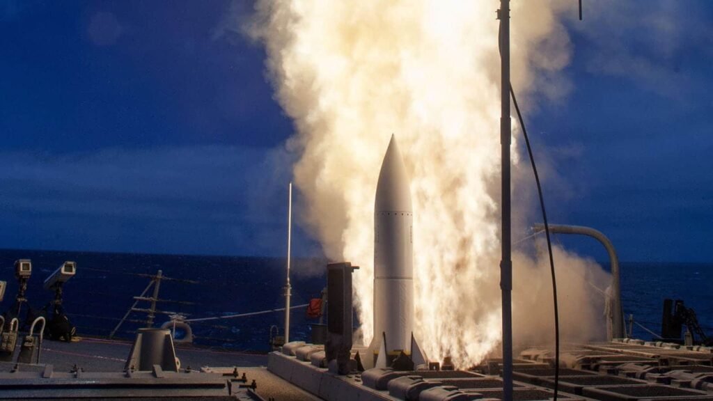 Raytheon awarded $24.4 billion multi-year contract for SM-6 interceptors Raytheon awarded .4 billion multi-year contract for SM-6 interceptors