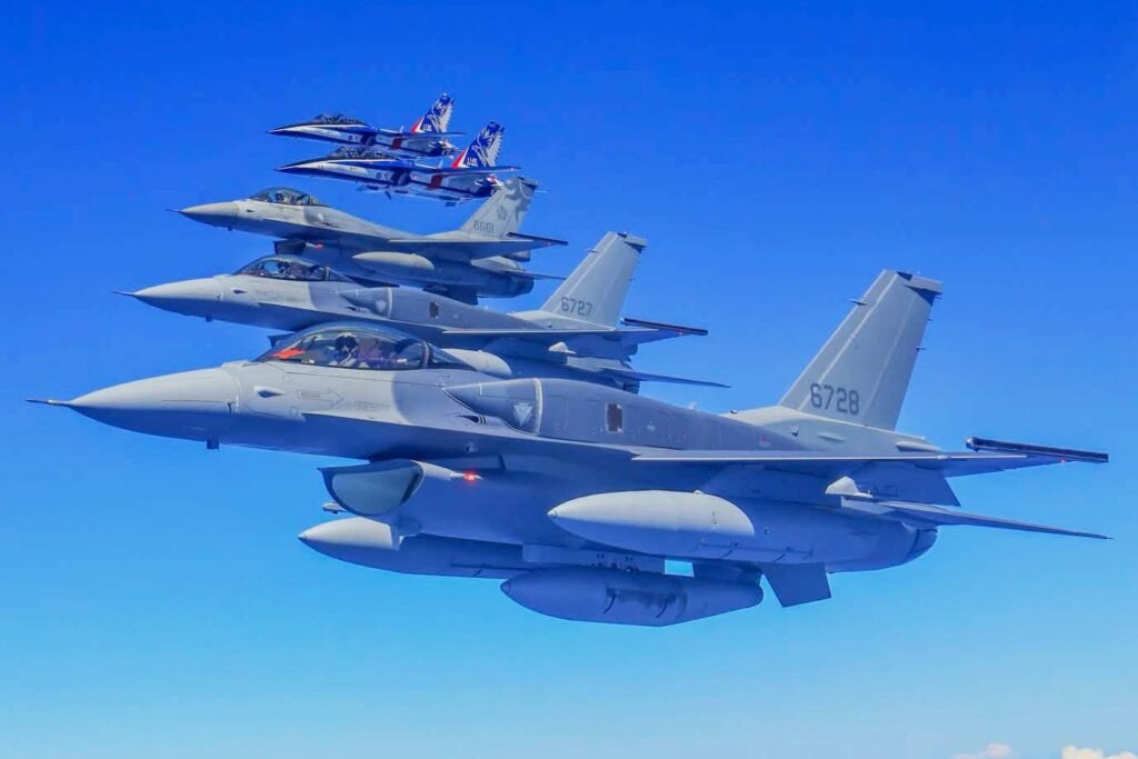 Taiwan welcomes home its first F-16 Block 70 fighters Asian Military Review magazine